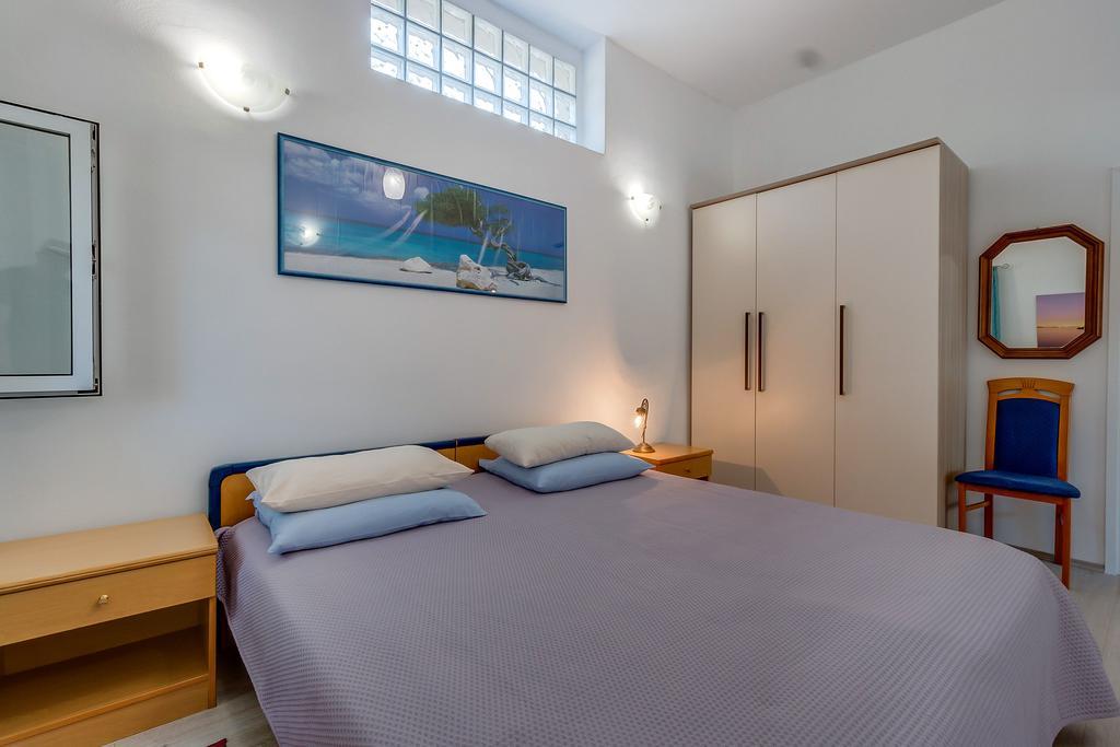 Holiday Home Nikol Велі-Лошинь Екстер'єр фото